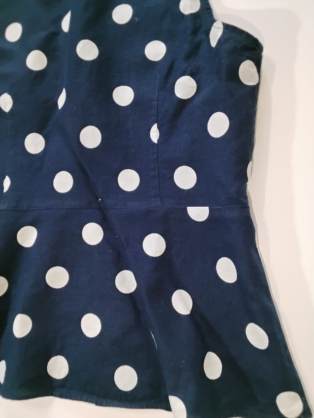 J. Crew Linen Polka Dot Peplum Top Womens Size 6 Navy Blue White Retro Style - Picture 5 of 8